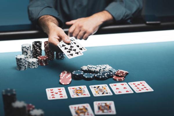 A Detailed Look at Choosing online casinos Singapore For people exploring online gaming