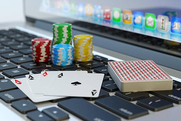 Exploring Different Ways to Reach Singapore online casino Support